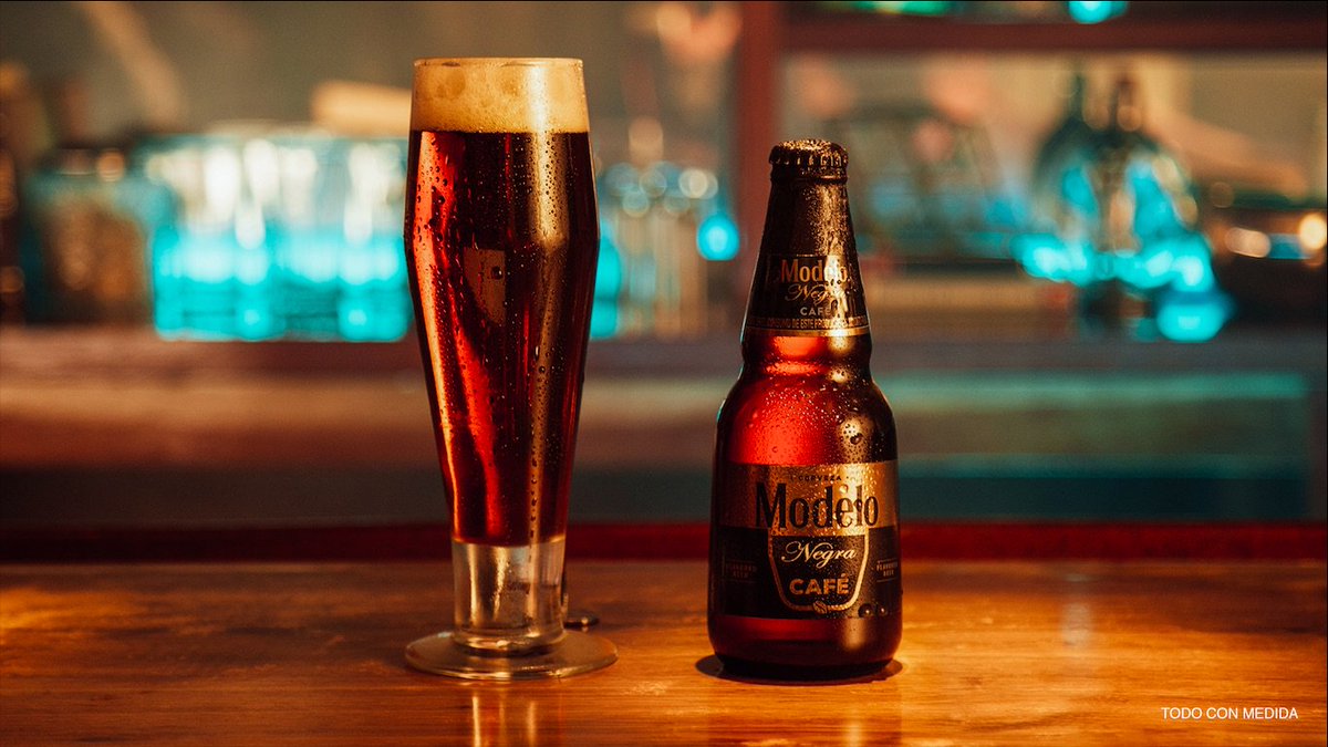 engel_maya's tweet photo. Que son esas mamadas de un cereal (te hablo a ti #CerealBudLight), lo que necesitas para empezar el dia es un buen café.
#ModeloCafe https://t.co/YVIjIvYSDf