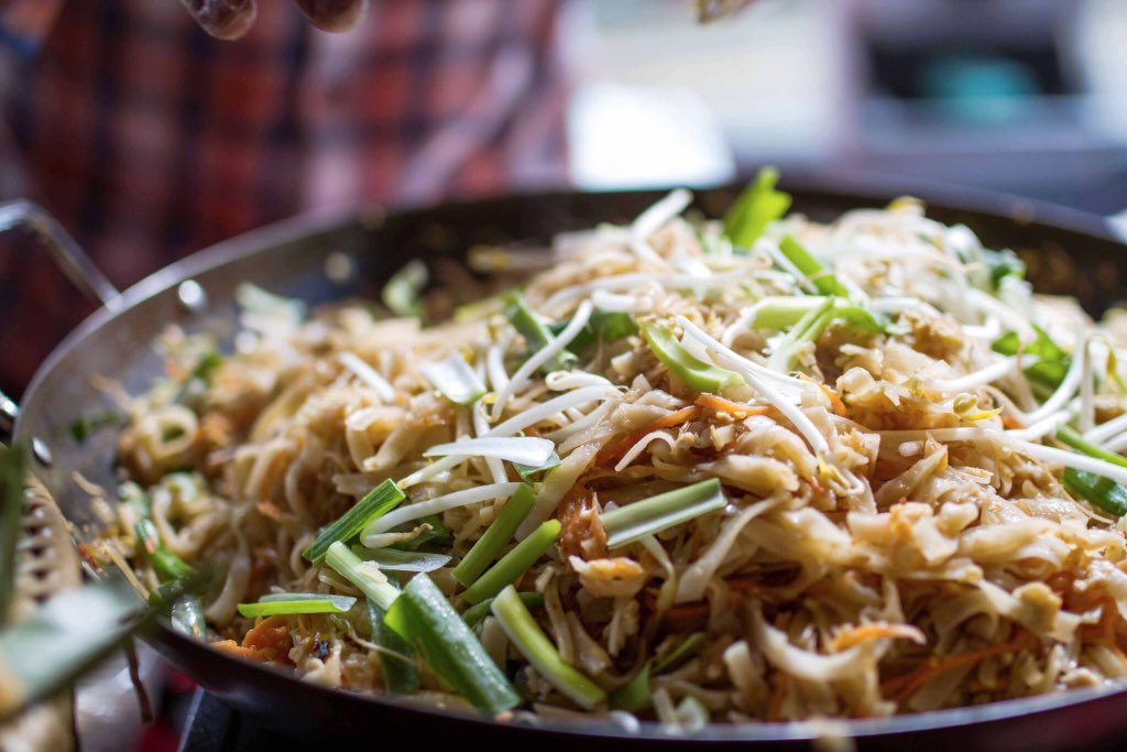 somtamstreet's tweet photo. So excited to be at the very first Huyton Foodie Friday ....... If you ❤️love PadThai you’ll love Somtam Street come say hello x #hvfoodiefriday #TheBodyBranch @pizzapeddlers @ArtiSamBespoke @CrepeChateau @BexleysButchers @HungryLittleCr1 https://t.co/jIwPjGJ3gC