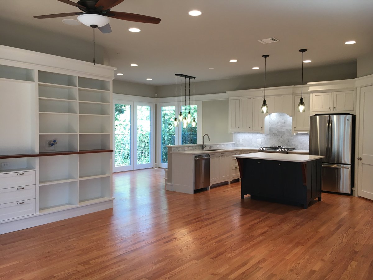 CraftsmanAustin's tweet photo. 2 of 3 | To us, it means that everything is designed and milled specifically for each project. It means nothing is prefab. Check out the trim in this photo that wraps all the way around the room. Everything we build for your project, from cabinets and interior doors ... https://t.co/MUc9QQh1iD