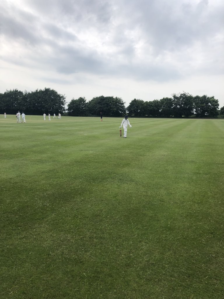 50 | Max reaches his fifty with 3 consecutive fours and retires his innings on 51*. 108/2 from 16 overs chasing 110. #MCCF #WellBatted