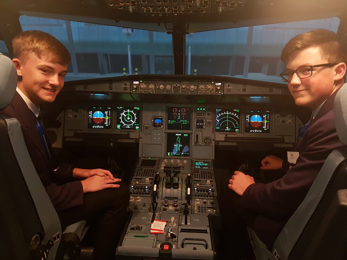 OrielHighSchool's tweet photo. Thanks to @L3_CTS for inviting Oriel students to their HQ to inspire them in STEM subjects. Our students had a fantastic hands on day with lots of engaging tasks including A320 flight sim time!! An awesome day and very lucky students (and teachers!!) 😀 @CrawleySTEMfest https://t.co/BzGVYNaeZu