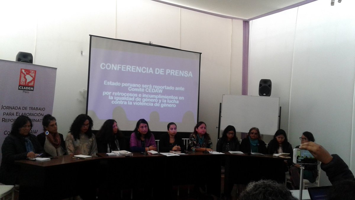 Feministas preocupadas por las medidas insuficientes  tomadas para resolver las violencias de genero <a href="/NiUnaMenosPeru/">Ni Una Menos Perú</a> <a href="/MujeresEnHuelga/">ParoINTdeMujeres</a> <a href="/cnddhh/">CNDDHH 🇵🇪 #ConsensoPorLosDDHH</a> <a href="/larepublica_pe/">La República</a> <a href="/rmapalacios/">Rosa María Palacios</a> <a href="/DelaPuenteJuan/">Juan De la Puente</a>
