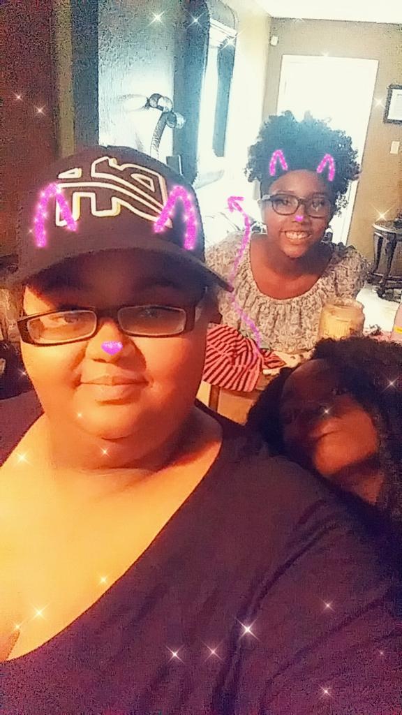 graysonsgirl93's tweet photo. Convo with mom&I
Mom: l thought @DevinHayes was gonna be a phase you have gone Devin Hayes crazy
Big sis: she got him for life showing her my DH tattoo lol
Me: I'm a #hayzer 4life im Always gonna support and love him no matter what
@DevinHayes i hope u know im always here❤❤ https://t.co/Z8ibSVuuX3