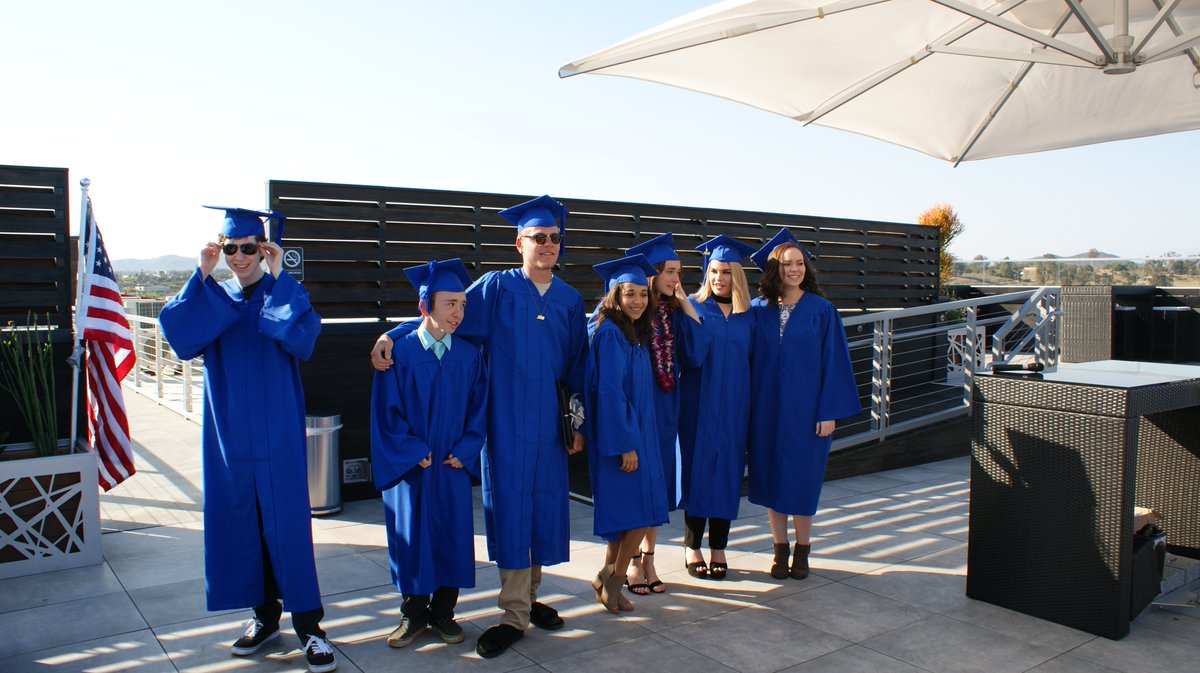 MethodSchools's tweet photo. Congratulations to Method Schools graduating Class of 2018!
#californiacharterschool
#methodschools https://t.co/Hc5M9GOqjz