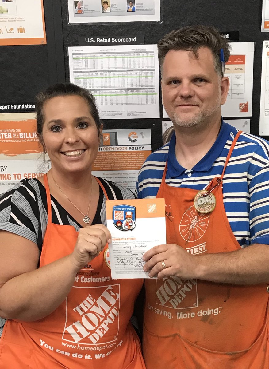 While I was feeling  “a little short” next to these guys, they were standing TALL! Good job Shawn for a great Tool Rental walk.  Doug in receiving was driving end to end performance and safety.  <a href="/McVeighTHD/">Christine</a> <a href="/ChrisBergHD/">@ChrisBergHD</a> <a href="/elisiatumHD/">Elisia Tummings</a> <a href="/JPatton89/">Jason Patton</a> <a href="/LayneThome/">Layne Thome</a>