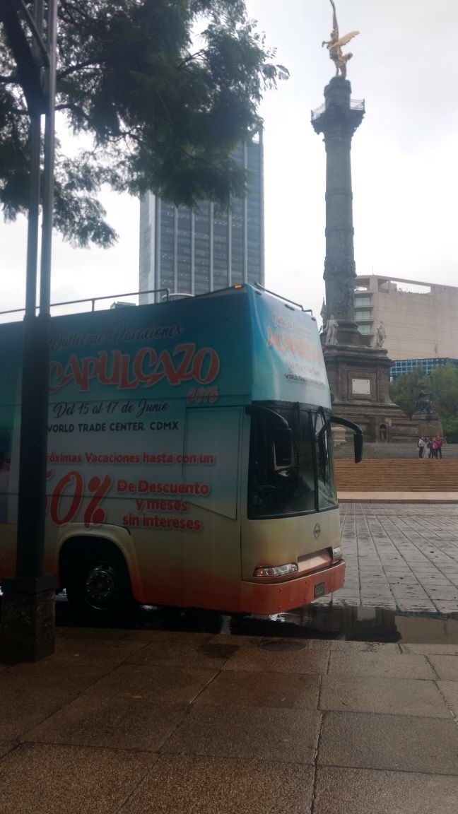 FideturAcapulco's tweet photo. @partybusmexico listo para el #Acapulcazo 2018, del 15 al 17 de Junio en el #WTC Ciudad de México. “ ENTRADA LIBRE “ https://t.co/0uQ9f9JY52
