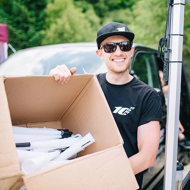 Trillioncycles's tweet photo. @olliejones82 will be at @malvernsclassic with more  vuvuzelas. Stop by our tent from Friday morning and get rowdy!

#trillioncycles #shuglife #noise #malvern #malvernsclassic #twitter https://t.co/1vhrFLWk9b https://t.co/h5dYF7Styq