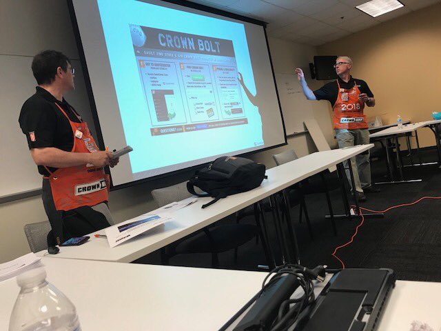 cbyann's tweet photo. Schooling New England Pro PARs on Crown Bolt’s capabilities and willingness to support them. https://t.co/XsbyvNKX5B