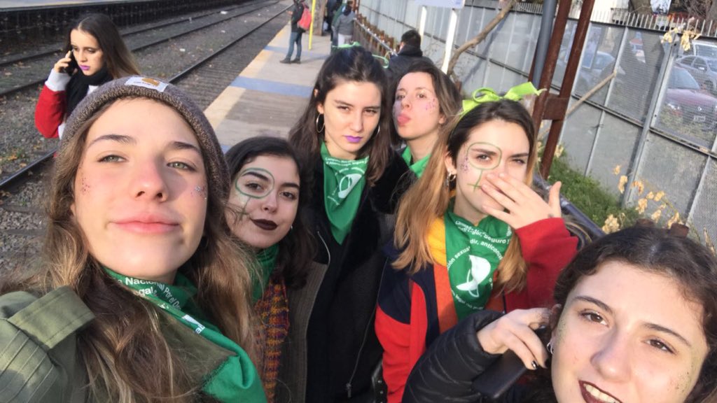 La revolución de las hijas, <a href="/lucianapeker/">Luciana Peker</a> 🔥💚