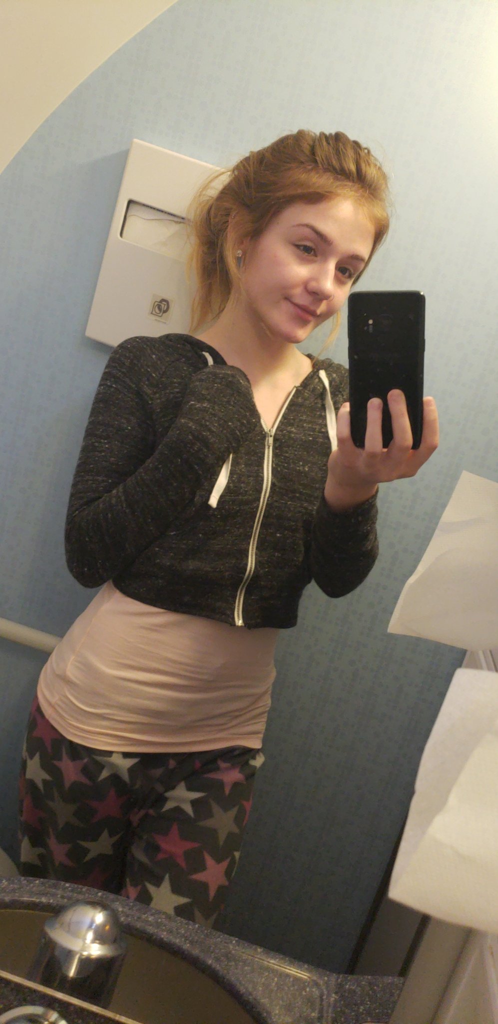 Rosalyn Sphinx in an expressive pose