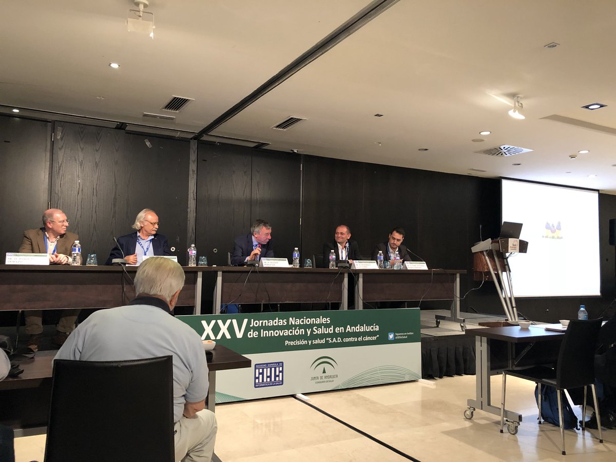 Vibrante sesion tratando genómica, analítica de datos e imagen digital: transformación digital en la lucha contra el cancer en <a href="/SEISeSalud/">SEIS eSalud</a> con la colaboracion de <a href="/TSystems_Iberia/">T-Systems Iberia</a>