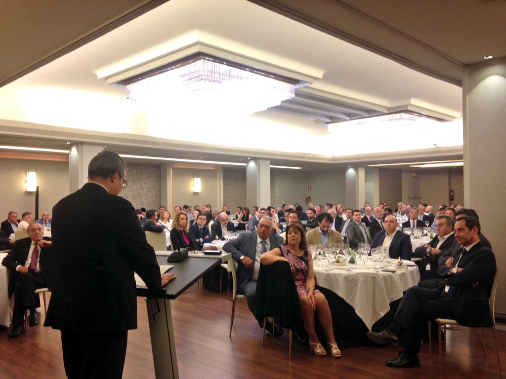 Rev_Limpiezas's tweet image. Gracias a todos los que habéis asistido a los #PremiosLimpiezasXII