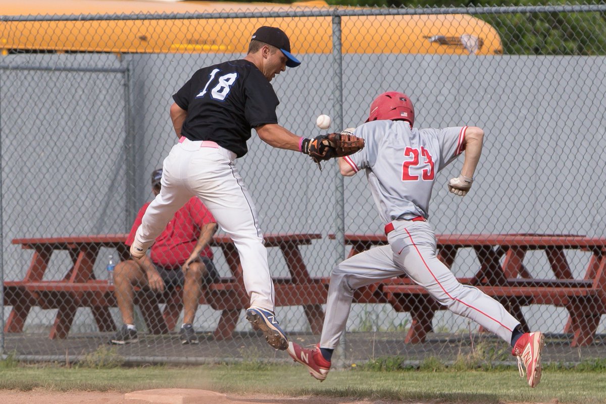 AreBe Images tweet media