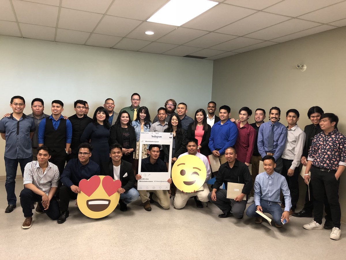 bmoctvhs's tweet photo. It is all in the picture. The #tecvoc 2018 graduating class of the AMMOP program!  One lucky @mbaerospace industry awaits the arrival of these skilled Manitobans. #winnipegsd https://t.co/FBut9XQUjA