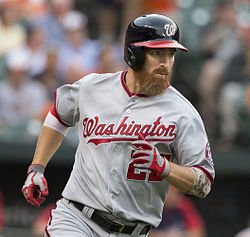kshof's tweet photo. #KSHOF2018 INDUCTEE (OCT. 7): 2012 Gold Glove and Silver Slugger Award winner and 12 year @mlb veteran, @e3laroche from Fort Scott! @fortscottcc @kjccc @seminole_state https://t.co/ai40WwMJpj