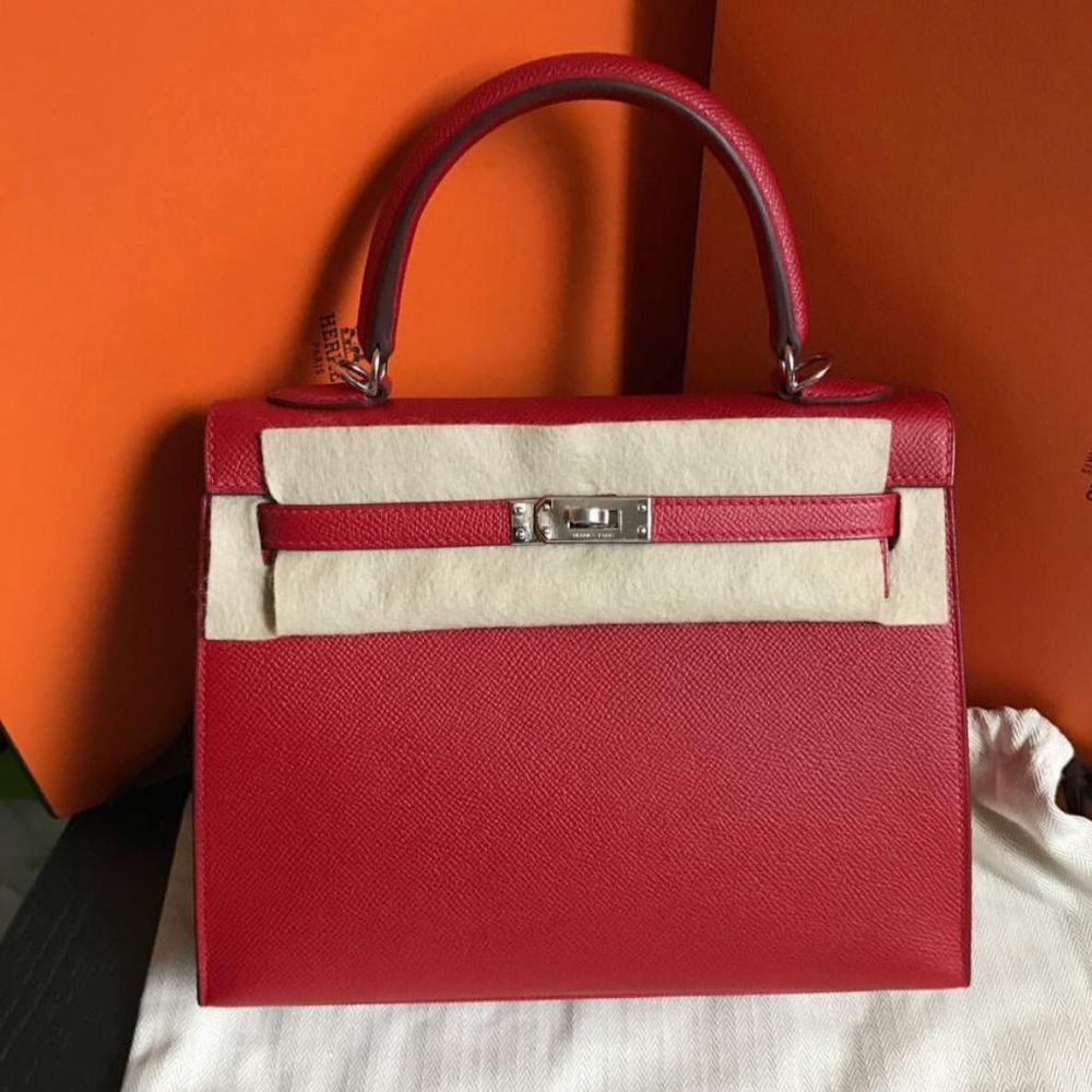 The French Hunter on X: Kelly 25 Rouge Casaque Sellier Epsom PHW #C #hermes  #birkin #kelly #constance #handbags #luxury  / X