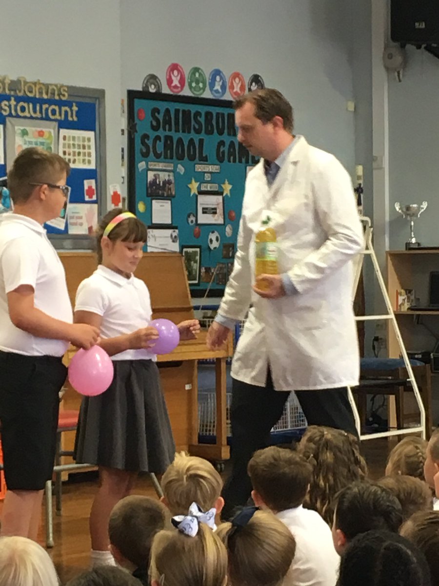 Massive thank you to Mr Bradbury for an AMAZING Science assembly today! We were certainly wowed with all sorts of bangs and pops! Such a fun morning for all 💥💡 #inspiringscience #scientistsofthefuture