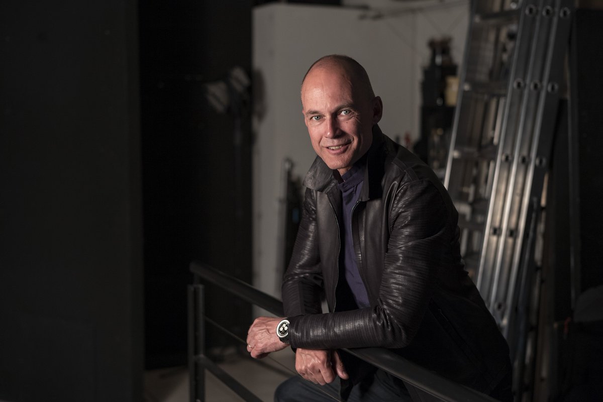 “It’s not flying around the world in a #solar airplane that makes me afraid.” Find out what <a href="/bertrandpiccard/">Bertrand PICCARD</a> is really afraid of, and how he turns fear into inspiration → bit.ly/2LOqVLE

#TheSustainian #1000solutions #sustainability #GlobalGoals