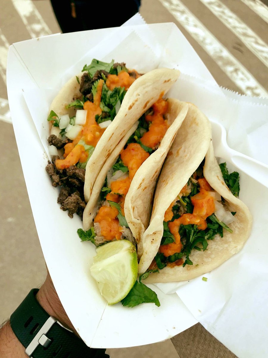 🛑 by <a href="/TruckYard/">Truck Yard</a> today &amp; E A T H E R E👉 <a href="/Tacobeatsdallas/">TacosBitesandBeats</a> 🌮 🌮😋 #NTXFTA #GETTRUCKED