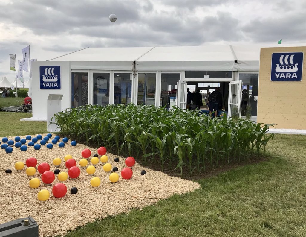 MarcoPoliteo's tweet photo. Today @feldtage🇩🇪 @Yara Stand! Too excited for #digitalfarming tools and services portfolio! https://t.co/fFSoOEn7vh