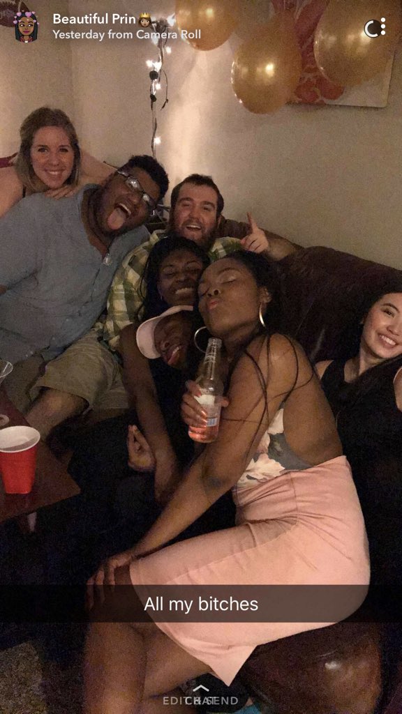 TinyDoll_3's tweet photo. This real family shit. I canโt explain the impact these individuals had on my life. We love you little/big bro. #longlivepapi #mentalhealthmatters https://t.co/hhGaKPJ9uU