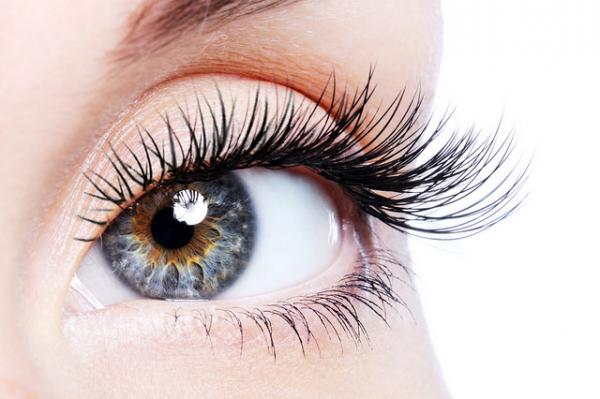 Beneficios de la vaselina para las pestañas belleza.uncomo.com/articulo/benef… #belleza