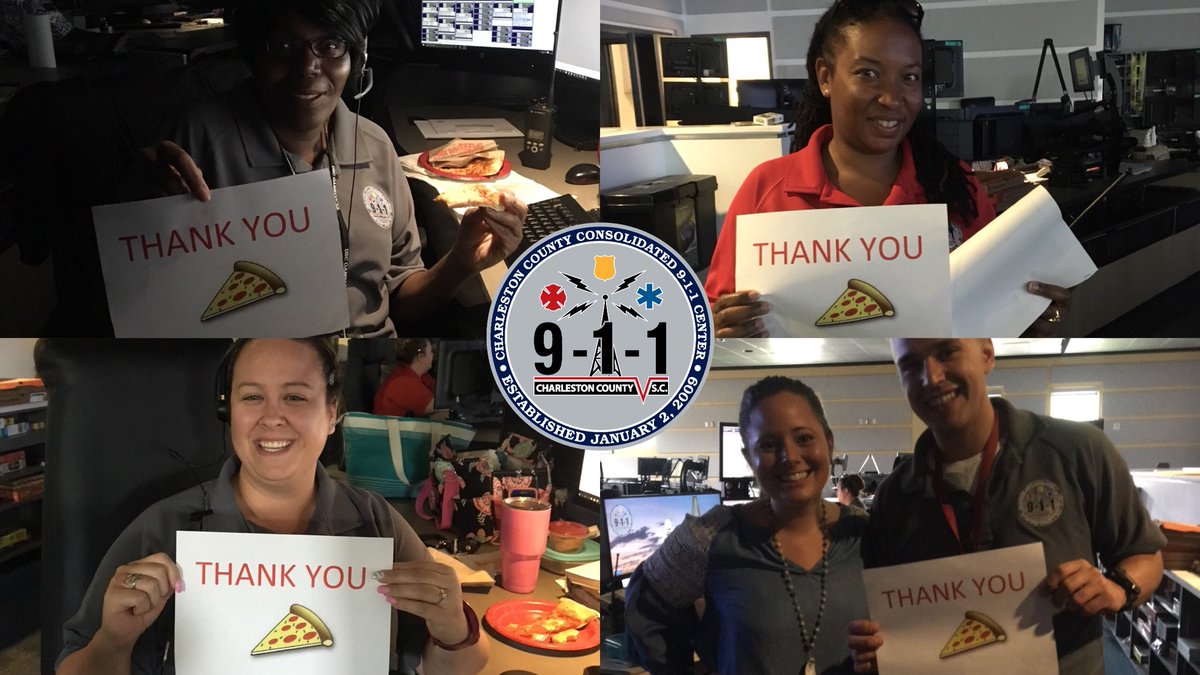 PDowd_911's tweet photo. Special thanks to @PapaJohns on Dorchester Rd for bringing our 911 staff 🍕 today. #ThanksForThinkingOfUs #WeLovePizza #ThatGarlicButter 😋 https://t.co/UVyjgR3hzN