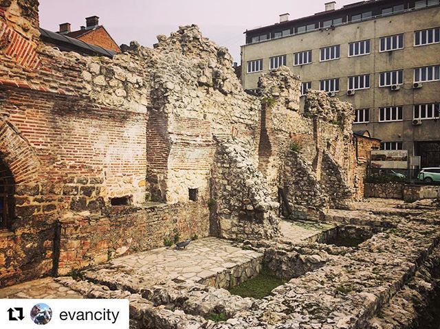 RealBosnia's tweet photo. #Repost @evancity thank you!💛💙
・・・
Lots of #ruins lying around on the #sarajevostreets #sarajevo #sarajevocity #sarajevobosnia #sarajevogram #bosnia #bosnia🇧🇦 #bosniatravel #bosniatourism #travelbosnia #easterneurope #balkans #thebalkans #bosniah… https://t.co/oSUCbgRU2b https://t.co/LON9iv5bob