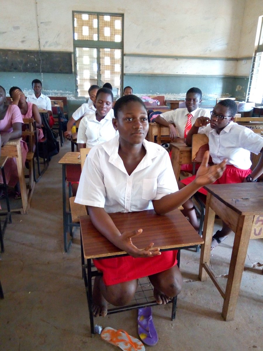 AtuleMartha's tweet photo. It is exciting having young people yearning for the right information to enable  them make informed choices on issues  concerning their SRHR, this was at Bogiss on CSE sessions. @kwasiSELASSIE @DManortey @YAMghana @BlessedIreneS @QuophiSarpong @Ghsrhr4yp @PPAGGhana @atabinore https://t.co/Bnddo3wp1T