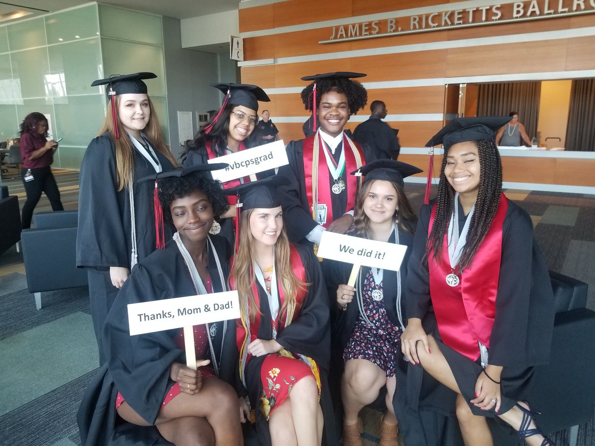 vbschools's tweet photo. SunDevils are taking over the convention center for graduation! #vbcpsgrad #salemhigh #gosundevils https://t.co/05wkL1Gdjy