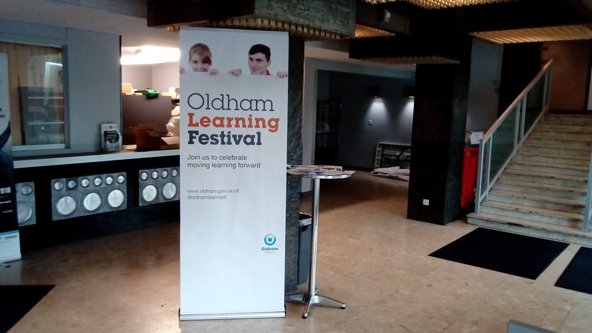 GerriBarryOC's tweet photo. Thanks to Abdul and Wayne for setting up the QEHall @OldhamLearnFest @oldhamcouncil  ready for families attending the Music Service events next week. #OLF18 #PrimaryRocks   #Iloveoldham #oldhamhour  @oldhamnetwork @ifOldham  @live_oldham    #nationalwritingday https://t.co/cm0j0OsEpC