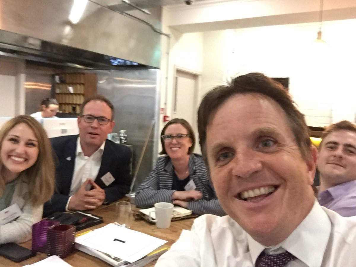 editor_Maguire's tweet photo. Enjoyable evening with a bunch of #PRs (yes, you read that correctly) at #CIPRpreston. I was going of 5 media ‘luvvies’ to offer advice to a room of PRs and marketeers https://t.co/LOLRslxaQk