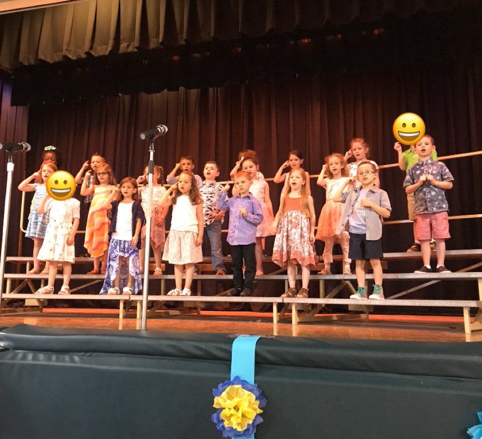 MrsStetsonsCrew's tweet photo. Really going to miss my little ones! Great job on your Kindergarten Celebration! Thanks Mrs. Healy! @SycamoreECLC #SycamoreDrive #celebrate #HazletProud 🍍 https://t.co/svJbpqhR34