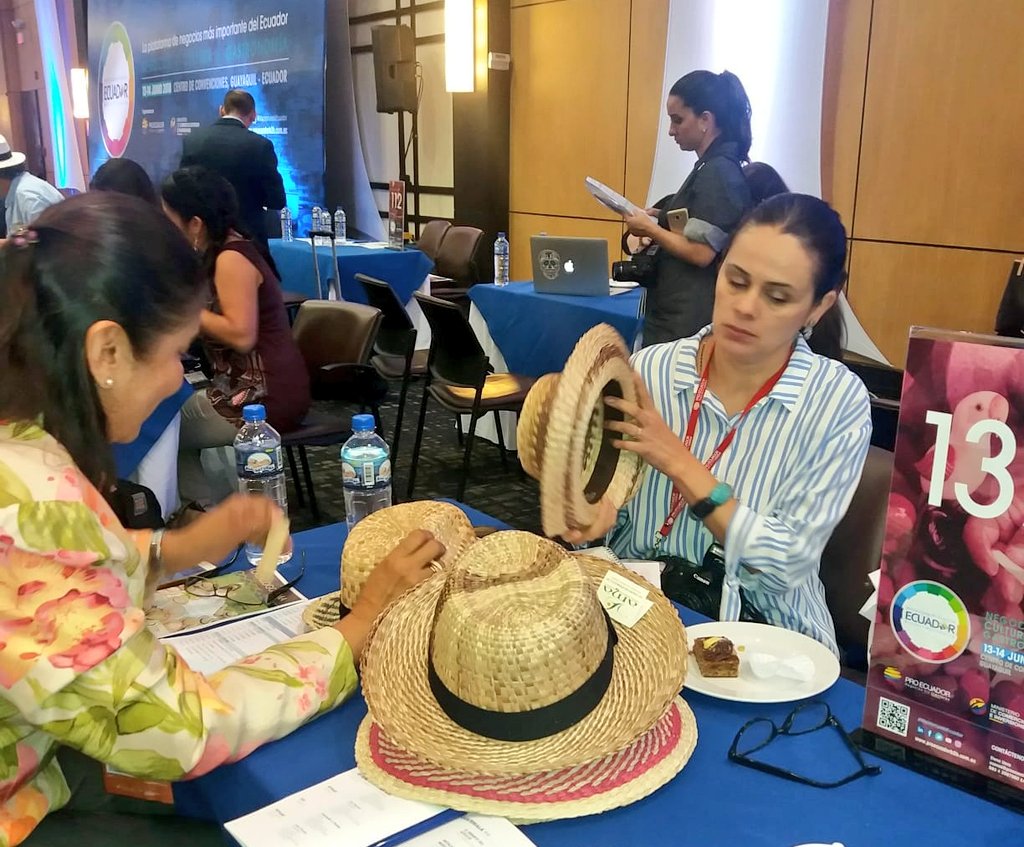 IEPS_Ec's tweet photo. 13 organizaciones de la #EPS, sector agrícola, textil, artesanal y alimentos procesados participan en VII #MacrorruedaEcuador con el objetivo de promocionar sus productos en el mercado internacional | #FortalecemosEPS | #Guayas https://t.co/eQ5fUtMfd1