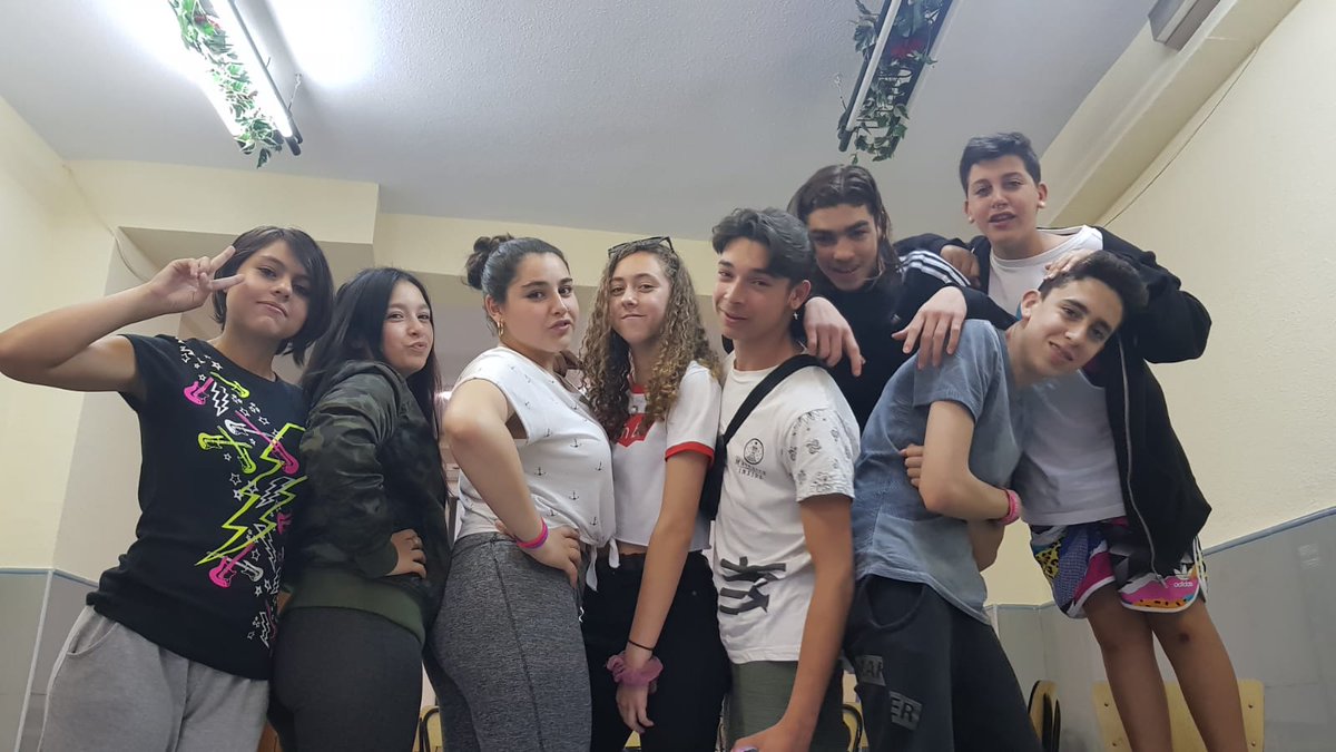 asocgaraje's tweet photo. 🎤 Tarde de ensayo en #BuscandoFortuna.
Todo preparado para la actuación en #FortunaInquieta en el recinto ferial del barrio de La Fortuna a partir de las 21:30. https://t.co/HghJAjLCww