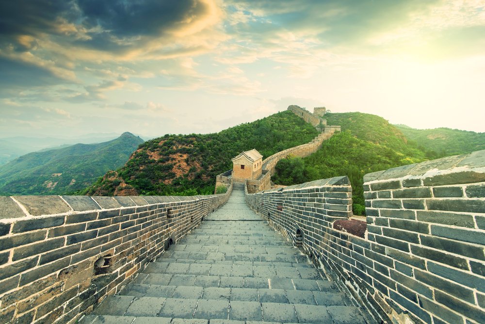If the Great Wall of China is on your bucket list we've got great news.  You could win flights for 2 from Dublin to Beijing with <a href="/HainanAirlines/">Hainan Airlines</a>. Just follow &amp; retweet &amp; you could be packing your bags for the adventure of a lifetime. #DUBHainan