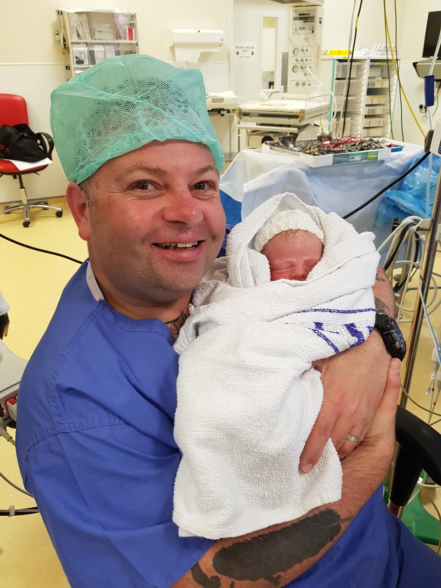 JenkinsIndiana's tweet photo. Baby Orianthi was born 12.02pm this afternoon at Southampton General Hospital. 5lbs 12 ounces.Mother is doing well indeed. @orianthi https://t.co/wctebolh80