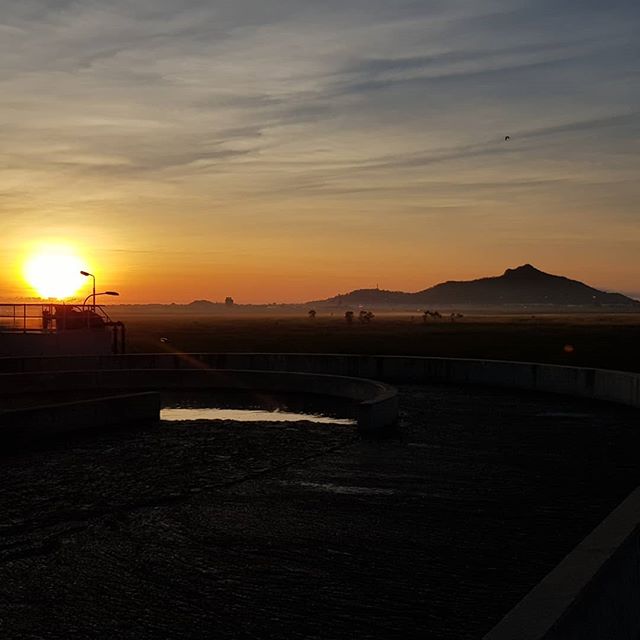 TopSnapTSV's tweet photo. I call this masterpiece 'Sometimes the  most beautiful things come out of a poo day' 😂 Absolutely stunning sunrise as we scan the poo vats out at the wastewater treatment plant https://t.co/51l98Zgrr2