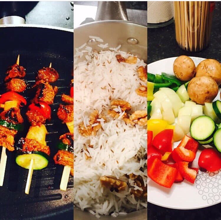 NaziaMemon01's tweet photo. Got the reason to say I'm a best cook👩🍳 #cookingram #dinnerideas #homemade #cookingisanart #cookingismything #skeweredmeat #skewersgrill https://t.co/HiHwM3QsRn