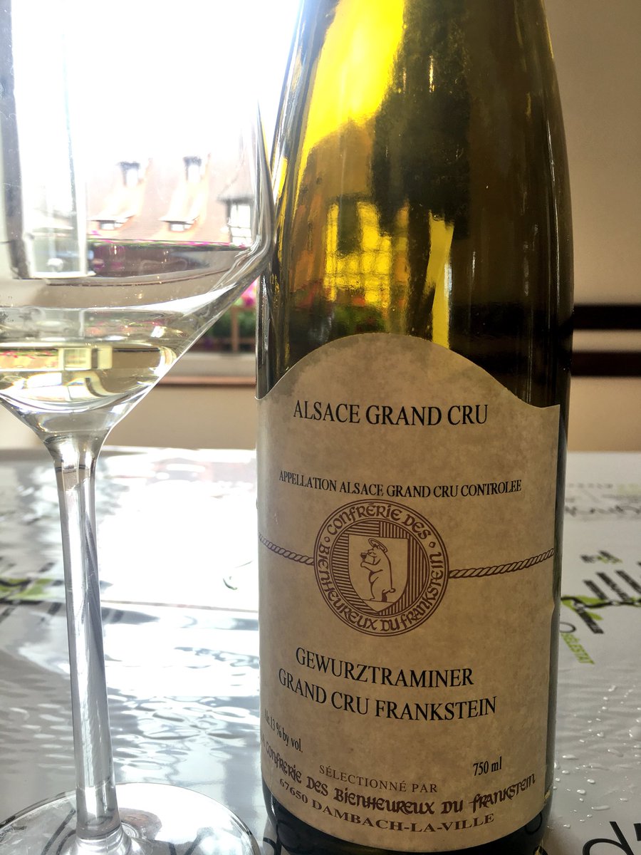 marlene_delolmo's tweet photo. #Wine pairing with #winemakers of #GrandCru Frankstein at Dambach-La-Ville #Alsace 
#DrinkAlsace #alsacewines #AlsaceRocks #Mila2018 https://t.co/lVBYmfcyL6