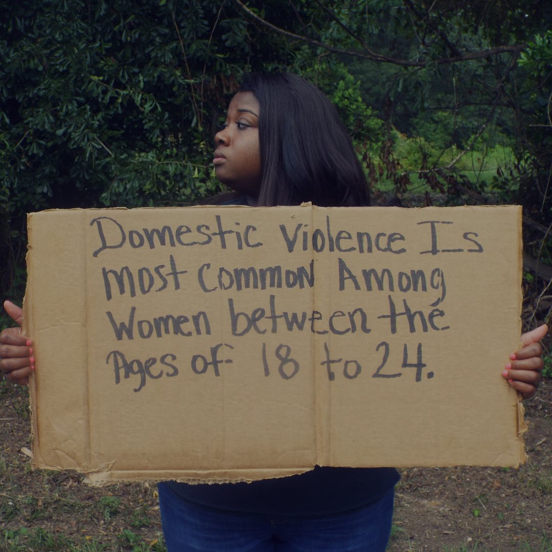 visionsofwomens's tweet photo. I take a stand to speak on domestic violence because it is real.  If you don't notice the violence going on around you then you are not woke. #domesticviolenceisreal #visionsofwomen #takeaction #speakup #gopurple #stopabuse #stop #educate #support #lead #advocate #beautifulpeople https://t.co/6YddvEfCYw