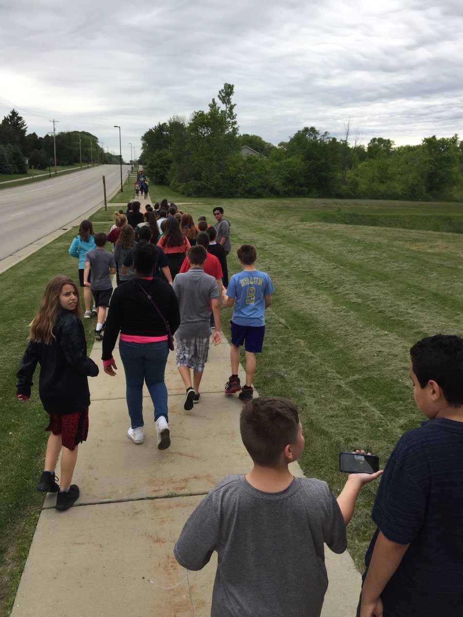 paxlovealways's tweet photo. Thanks to @SoMilwSchools 6th graders for your Walk and Play for PAX fundraiser!!!  Kids helping kids battle cancer. https://t.co/IpmfAsB8B0