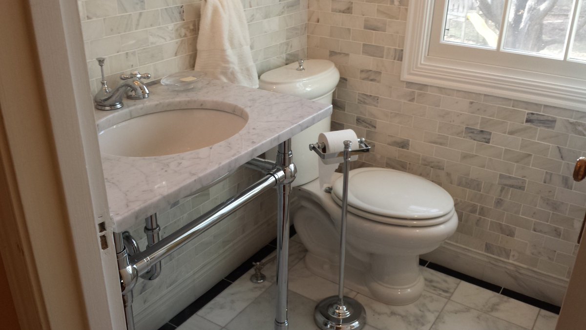 BasementsUnlimi's tweet photo. #BathroomRemodeling ideas for your #basementremodeling in #columbusohio.  We always do tile in the showers instead of the cheap fiberglass inserts. It gives the home owners more options and a nice look and feel to the finished room. https://t.co/0M4LDW7Wtj https://t.co/C00lF9eyKt