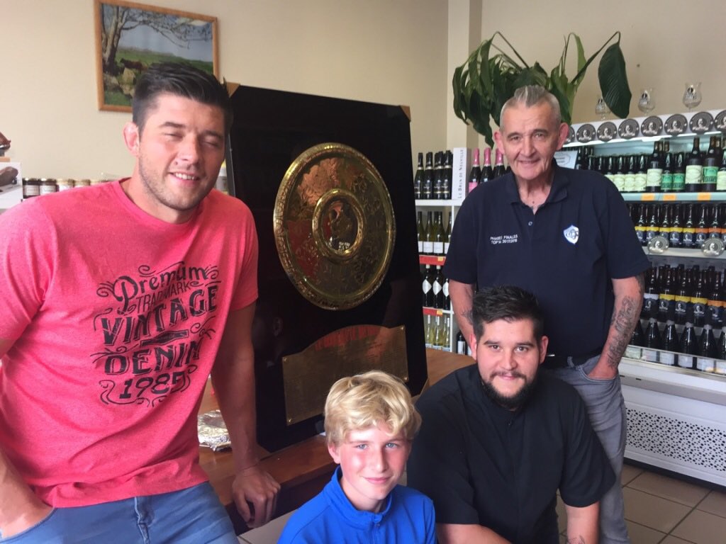 LambertRomuald's tweet photo. Merci @samsonchris4 pour ce moment avec hugo #brennus #marcillat https://t.co/lM46leacPn