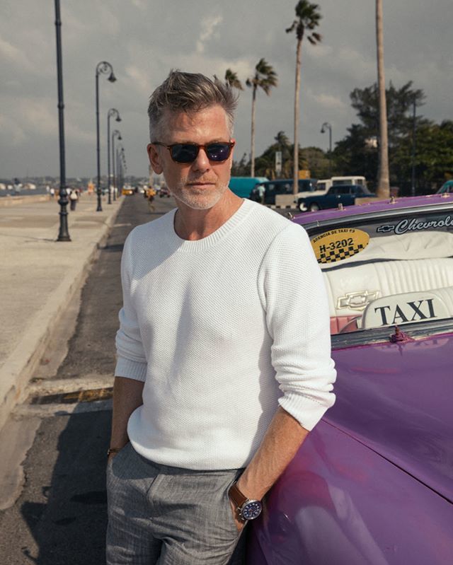 murphytravels's tweet photo. Another one from my trip to Havana Cuba.. hanging out on the promenade. What do you think about my purple convertible taxi? .
.
.
.
.
.
.
.
.
#classiccars #antiquecars #havanacuba #Cubanclassics #antiquecadillac #antiquechevy #americanclassics #offthebea… https://t.co/cOe3n6GaV1 https://t.co/EhgNl6XJcj