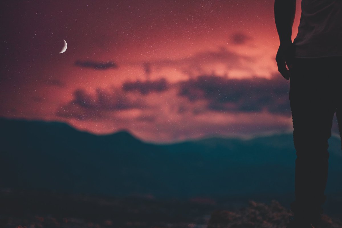 TheBlankCoven's tweet photo. The $NewMoon is Rising in #Gemini - what does that mean? Have no fear, Diana has your back complete with suggestions on how to best harness the new vibes. #BlankCoven #TheBlankCoven https://t.co/u55qQ6fny9 https://t.co/tkg2qXBsyZ