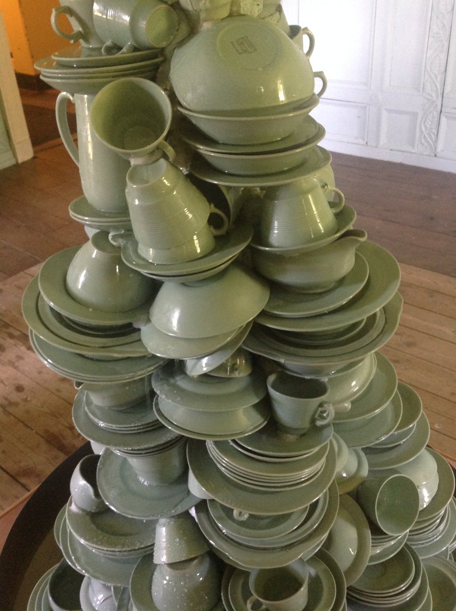 johnfkilcoyne's tweet photo. @revkatebottley Amaxing what you can do with a collection of #berylware #secretfountain https://t.co/MHrVebxxCC by @karenjguthrie @ntacornbank last year. https://t.co/LYx6yXkzwp