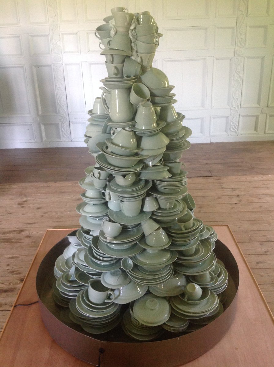 johnfkilcoyne's tweet photo. @revkatebottley Amaxing what you can do with a collection of #berylware #secretfountain https://t.co/MHrVebxxCC by @karenjguthrie @ntacornbank last year. https://t.co/LYx6yXkzwp