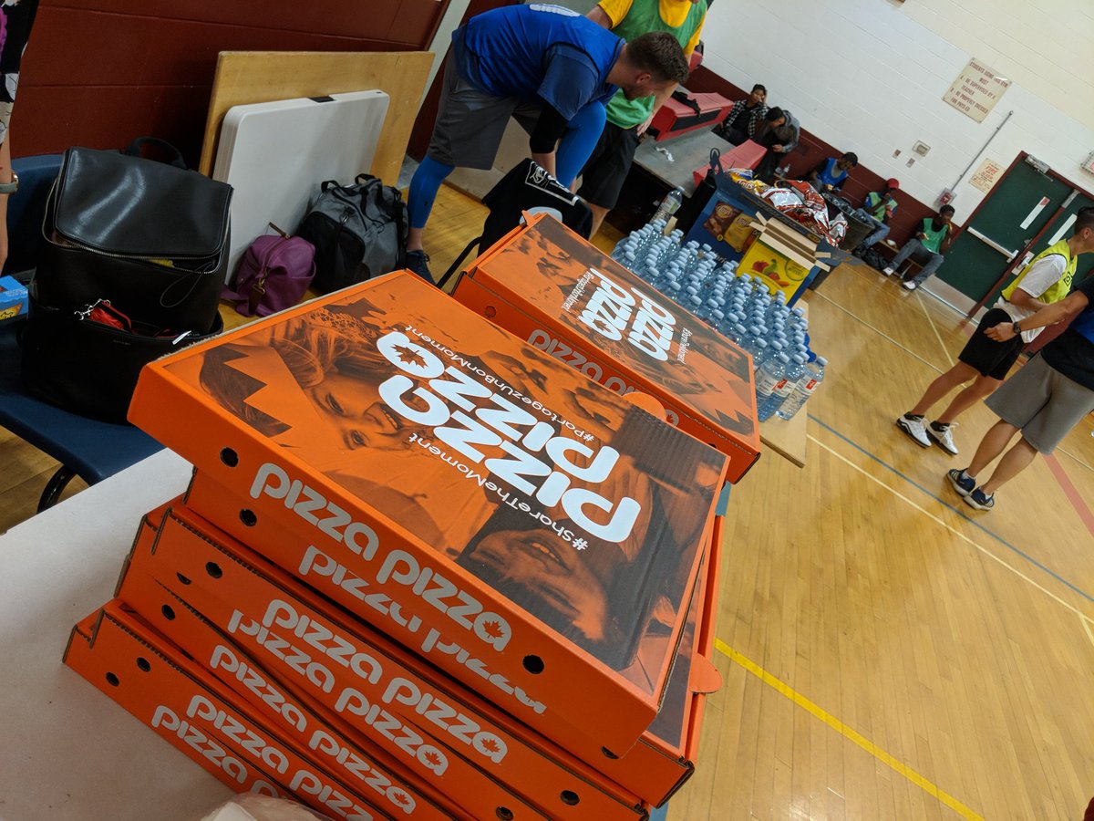 Robyn Alissa tweet media