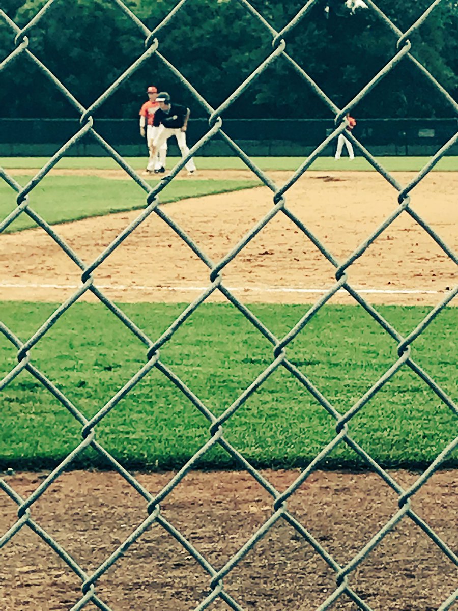 PhilaPioneers's tweet photo. Our own Joey Sperone with an RBI Single for the Catholic League to tie the @CarpenterCupBB Game in the 7th!! https://t.co/NRWa5cKBgR